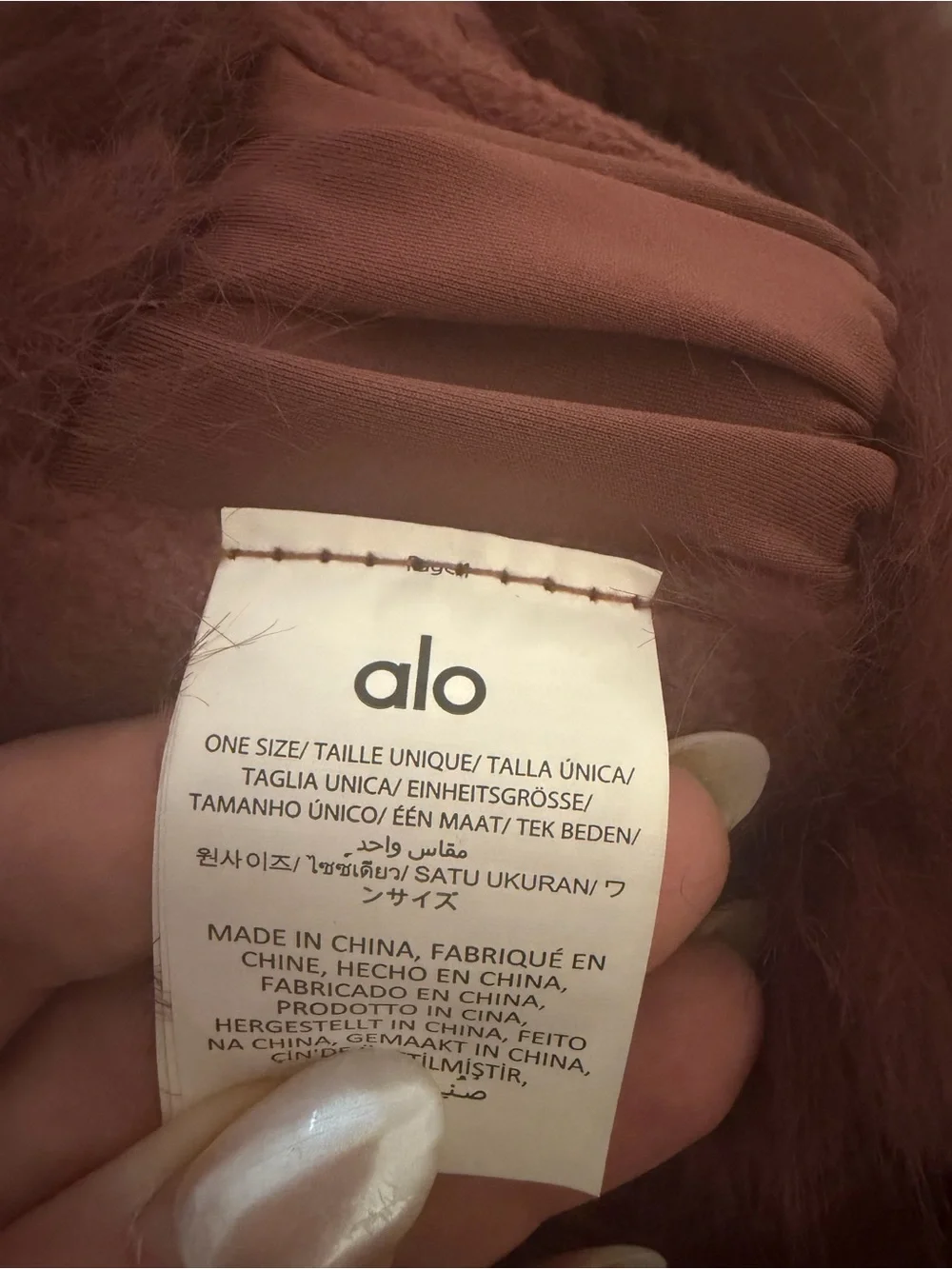 ALO Opulent Faux Fur Wintersun Headband - Burgundy Truffle